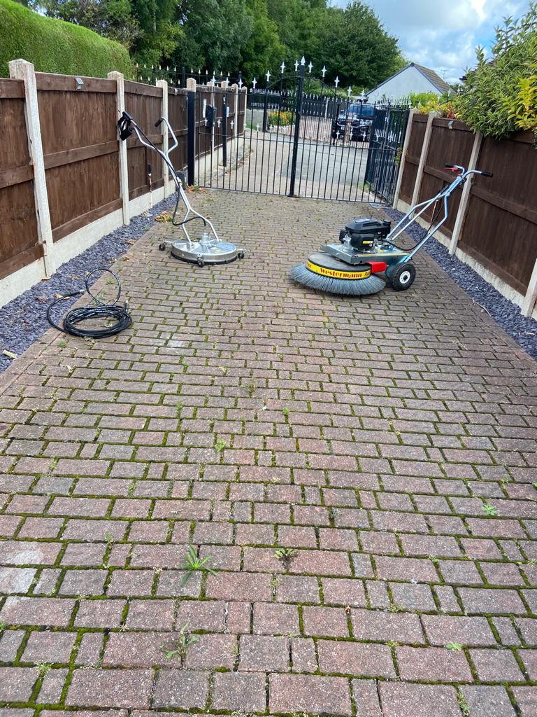 driveway cleaning prestatyn